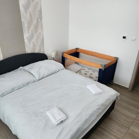 Veľký Meder Apartmany Roland מראה חיצוני תמונה