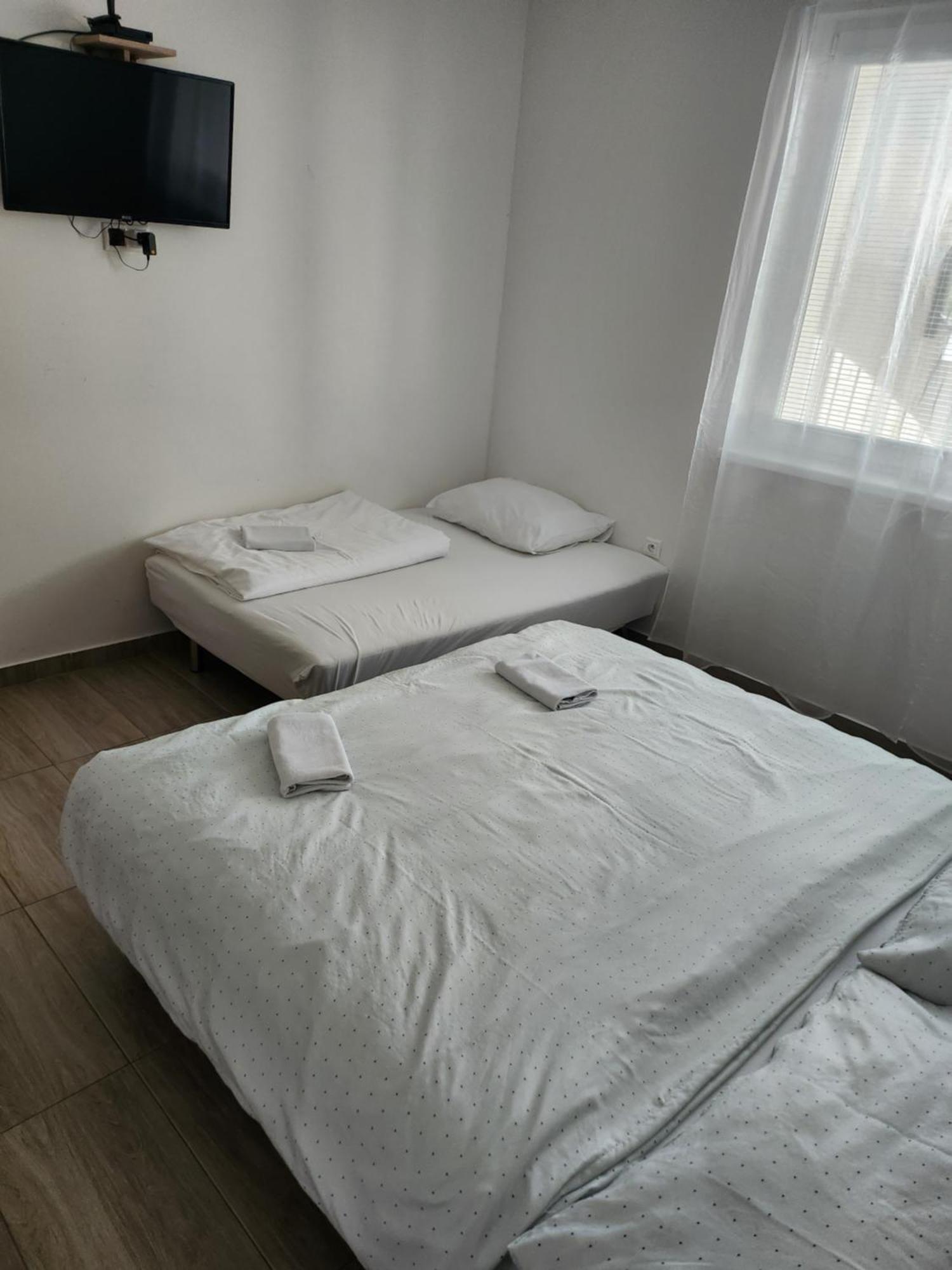 Veľký Meder Apartmany Roland מראה חיצוני תמונה