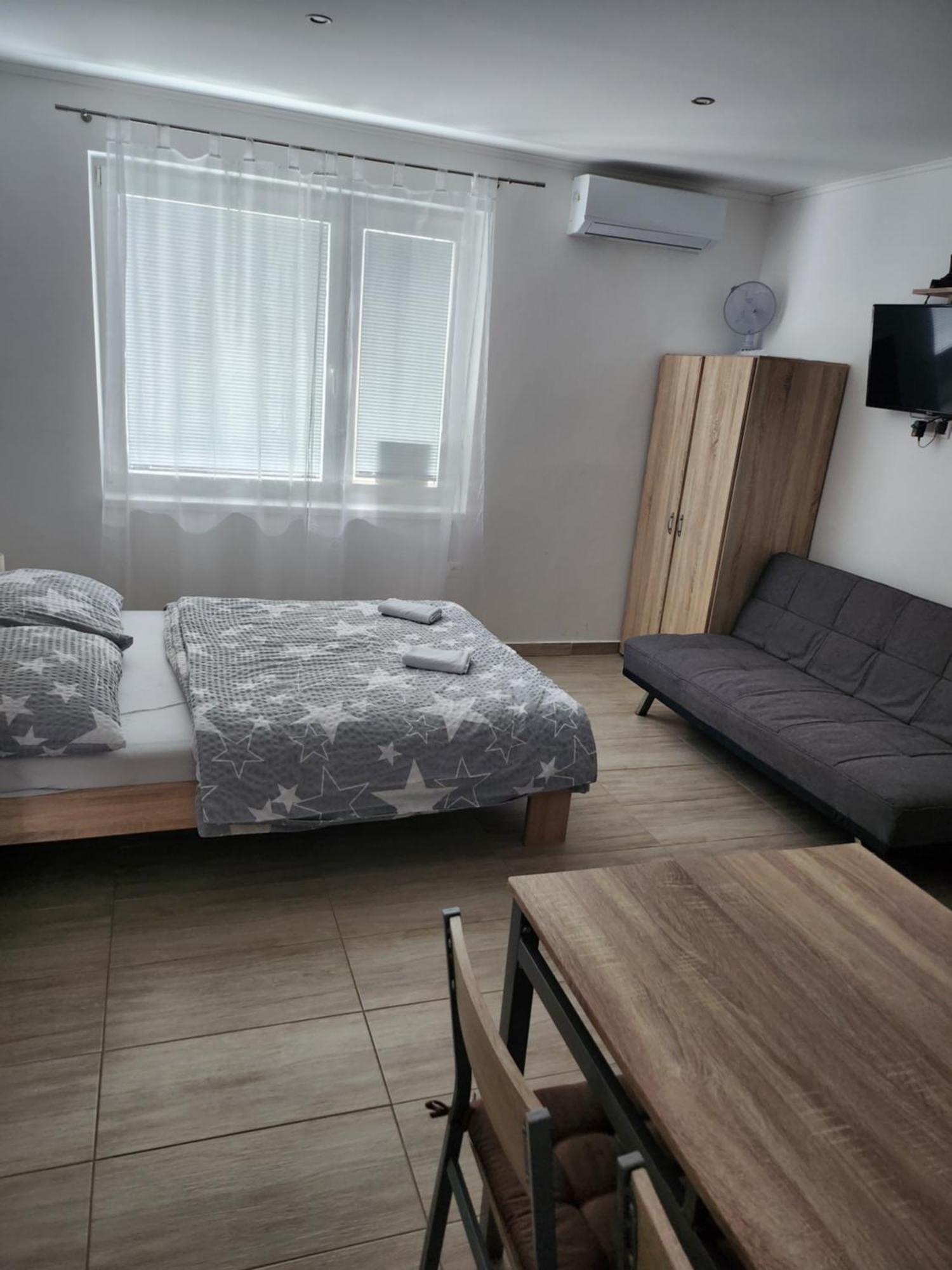 Veľký Meder Apartmany Roland מראה חיצוני תמונה